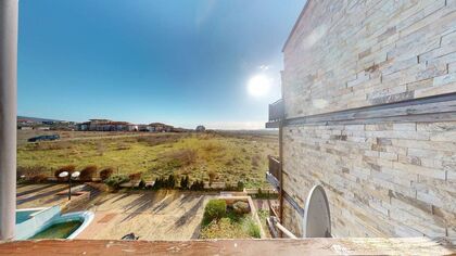 Купить ID7703 Трехкомнатная квартира в ЖК Санни Хаус в Болгарии