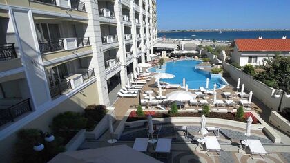 Купить ID6784 Двухкомнатная квартира в апарт - отеле Penelope Palace в Болгарии