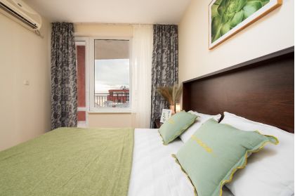 Купить ID7858 Трехкомнатная квартира с видом на море в ЖК Панорама Форт Бич в Болгарии