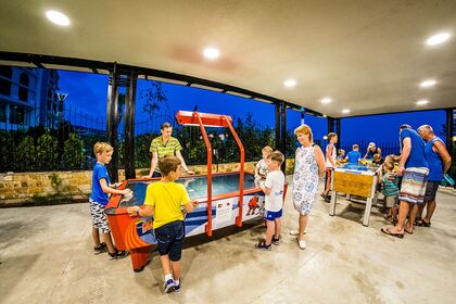 Купить ID4885 Квартиры от застройщика в комплексе Premier Fort Beach в Болгарии