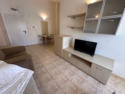 Купить ID7170 Трехкомнатная квартира в жилом комплексе Belle Air в Болгарии