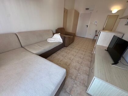 Купить ID7170 Трехкомнатная квартира в жилом комплексе Belle Air в Болгарии