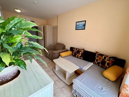 Купить ID7165 Трехкомнатная квартира в жилом комплексе Belle Air в Болгарии