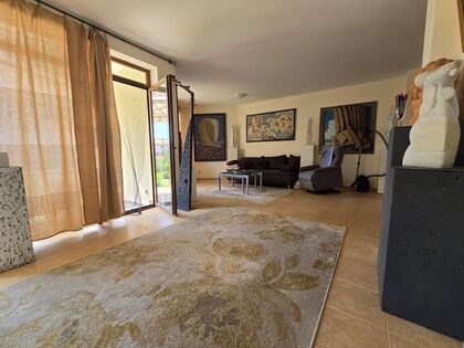 Купить ID7347 Двухэтажная вилла в ЖК Almond Hill Villas в Болгарии