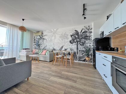 Купить ID7385 Двухкомнатная квартира с панорамным видом на море в ЖК Privilege Fort Beach в Болгарии