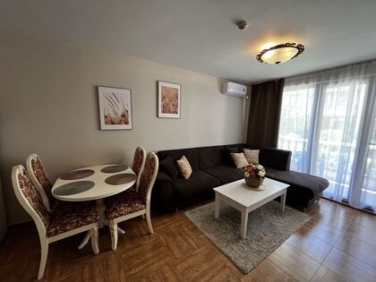 Купить ID7421 Двухкомнатная квартира с видом на море в ЖК Royal Bay в Болгарии