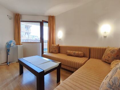 Купить ID7520 Двухкомнатная квартира в жилом комплексе Амадеус 5 в Болгарии