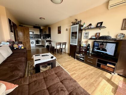 Купить ID7555 Двухкомнатная квартира с мебелью в ЖК Jolly в Болгарии