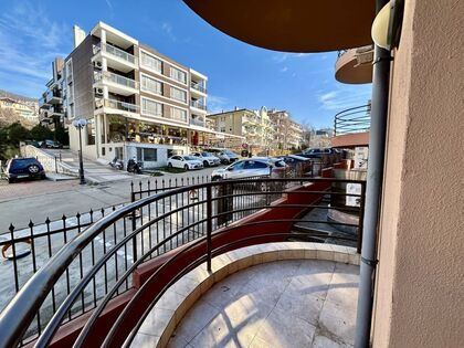 Купить ID7710 Трехкомнатная квартира в ЖК Блу Уотер в Болгарии