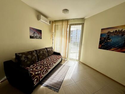 Купить ID7792 Трехкомнатная квартира в ЖК Аполлон 7 в Болгарии