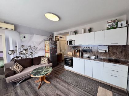 Купить ID7855 Трехкомнатная квартира в ЖК Тарсис Нова в Болгарии