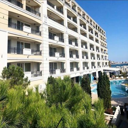 Купить ID883 Апартаменты в элитном комплексе Пенелопа Палас в Болгарии