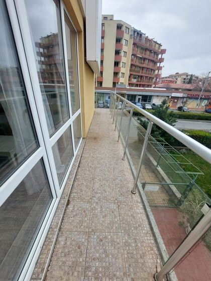 Купить ID6952 Двухкомнатная квартира в ЖК Flores Park в Болгарии