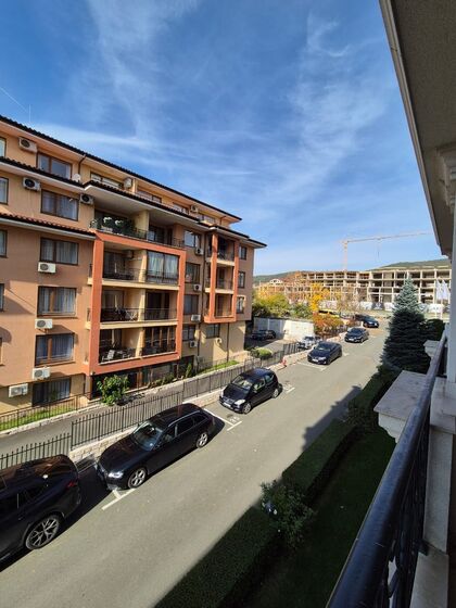 Купить ID7578 Двухкомнатная квартира в ЖК Вилла Флоренция в Болгарии