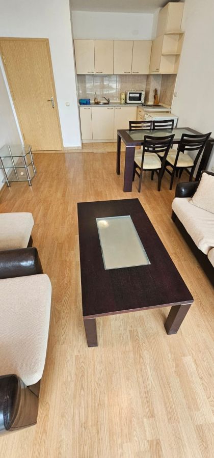 Купить ID7844 Трехкомнатная квартира в ЖК Санни Холидей в Болгарии