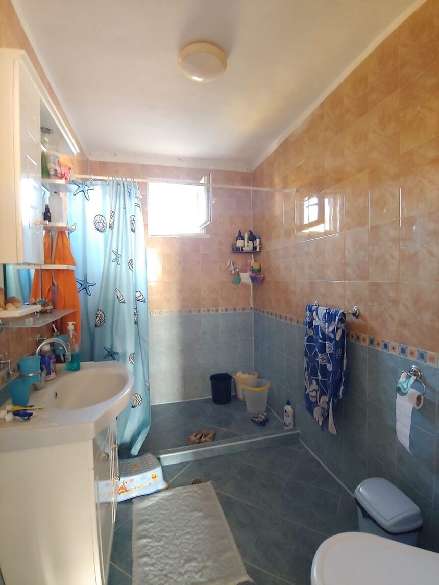 ID4122 Двухэтажный дом в селе Кошарица