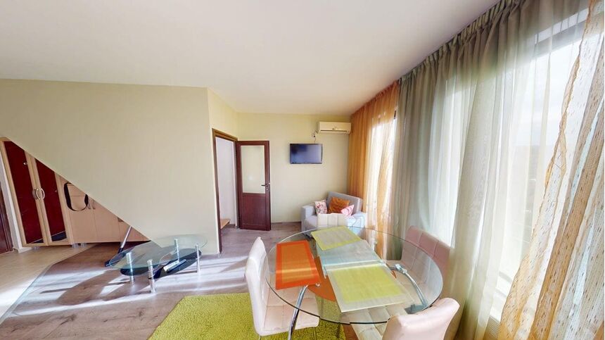 ID7671 Мезонет в жилом комплексе Амбер Бич