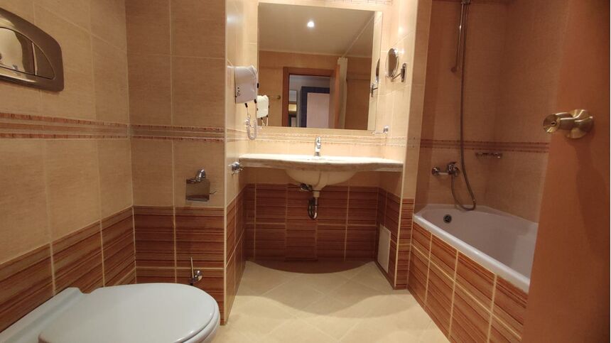 ID7640 Двухкомнатная квартира с видом на море в Majestic Beach Resort