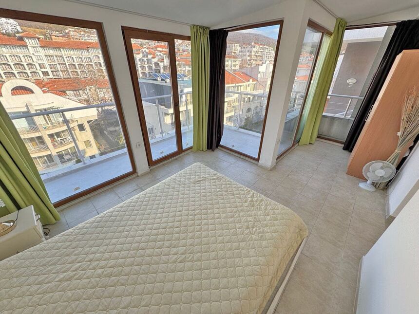 ID6163 Трехкомнатная квартира в ЖК Lazur 5