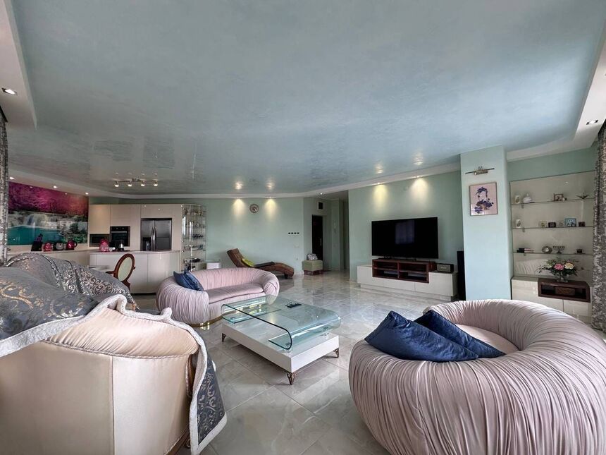 ID7450 Трехкомнатная квартира в ЖК Посейдон