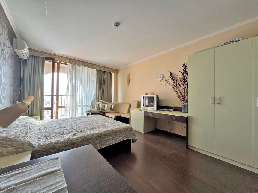 ID7569 Квартира - студия с видом на море в апарт - отеле Grand Hotel Sveti Vlas