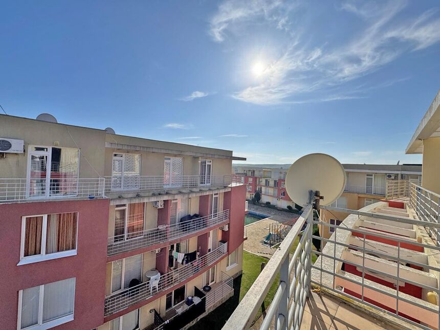 ID7566 Трехкомнатная квартира в ЖК Санни Дэй 5