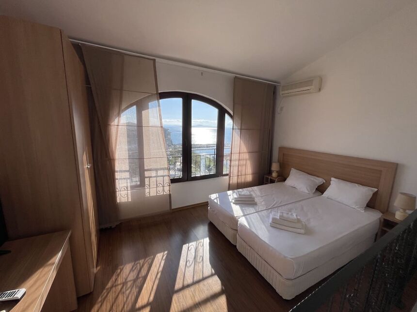 ID7630 Двухкомнатная квартира с видом на море в ЖК Марина Кейп