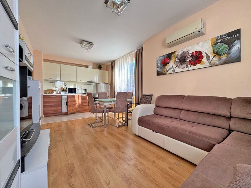 ID7752 Трехкомнатная квартира в ЖК Мессембрия Палас