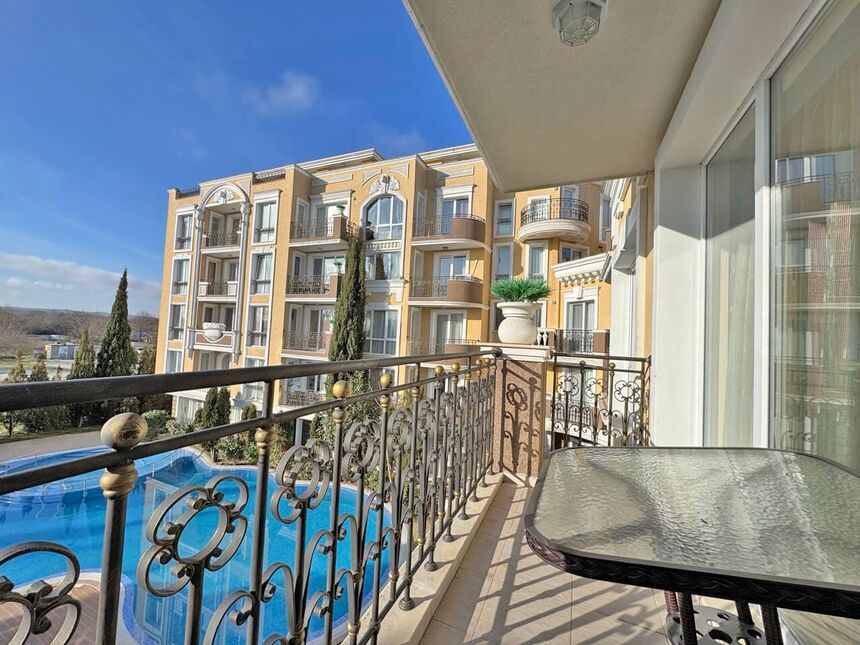 ID7752 Трехкомнатная квартира в ЖК Мессембрия Палас