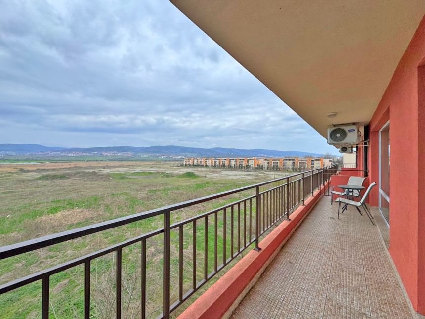 ID7846 Двухкомнатная квартира в ЖК Холидей Форт Клуб