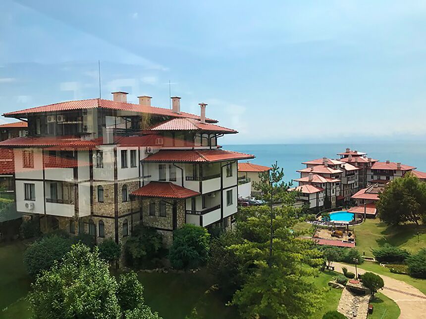 ID2646 Трехкомнатная квартира в комплексе Этера